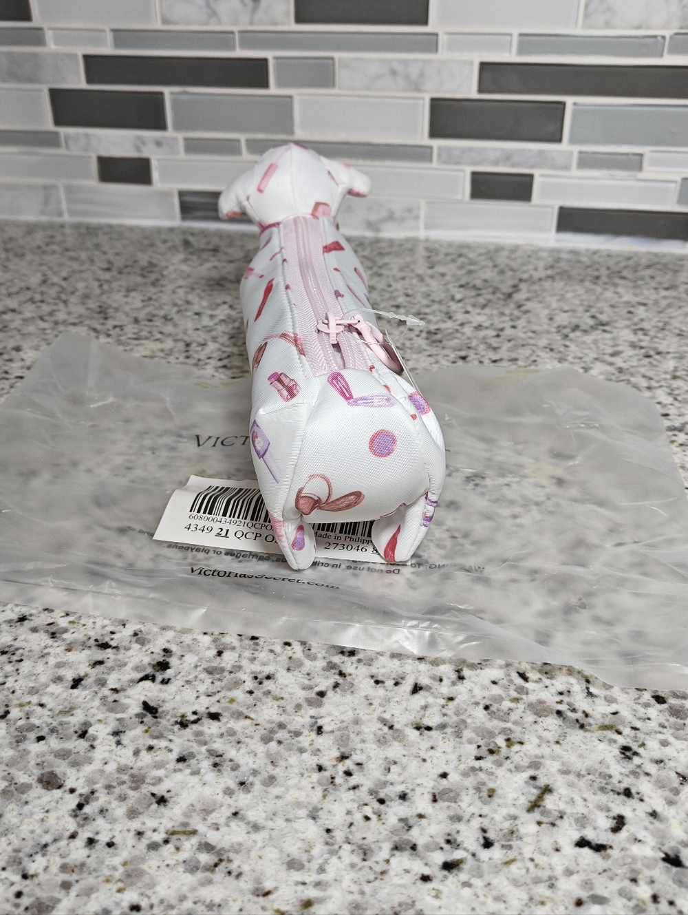 VS PINK Dog Makeup Brush Bag (makeup print) - Picture 5 of 8